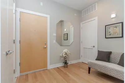 650 N Morgan Street #202, Chicago, IL 60642 - Photo 2