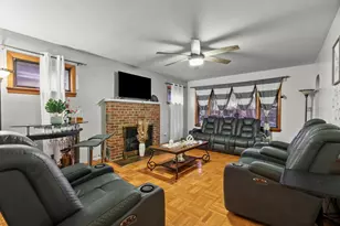 14427 S Palmer Ave, Posen, IL 60469 - Photo 4