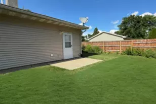 2707 Worcester Dr, Champaign, IL 61821 - Photo 18