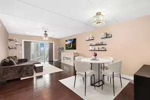 8727 W Bryn Mawr Ave, Chicago, IL 60631 - Photo 2
