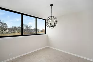 101 Bar Harbour Rd, Schaumburg, IL 60193 - Photo 6