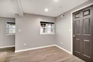 843 Rosebud Ct, Roselle, IL 60172 - Photo 28