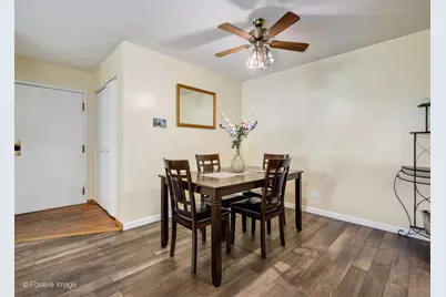 1322 S New Wilke Road #1C, Arlington Heights, IL 60005 - Photo 6