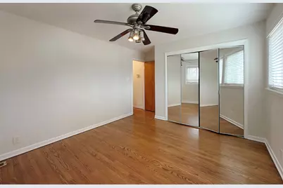 240 Hatlen Avenue, Mount Prospect, IL 60056 - Photo 24