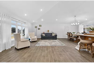 1106 N 13th Avenue, Melrose Park, IL 60160 - Photo 8