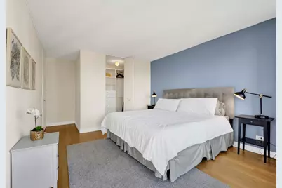 30 E Huron Street #5201, Chicago, IL 60611 - Photo 14