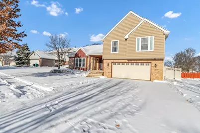 307 Orchard Lane, Bloomingdale, IL 60108 - Photo 2
