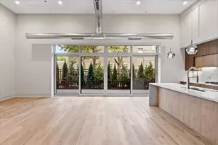 3951 N Wayne Ave, Chicago, IL 60613 - Photo 6