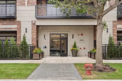 3951 N Wayne Avenue #103, Chicago, IL 60613 - Photo 2