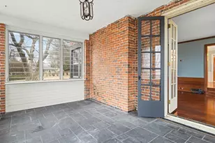 2014 Glenview Rd, Rockford, IL 61107 - Photo 20