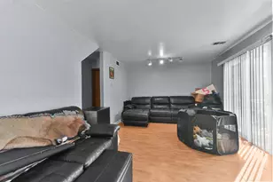 12746 S Kenneth Ave, Alsip, IL 60803 - Photo 4