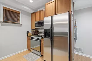 [Address not provided], Chicago, IL 60657 - Photo 10