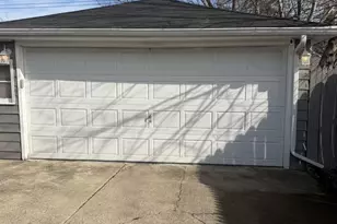 1365 Freeland Ave, Calumet City, IL 60409 - Photo 10