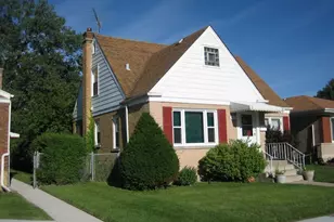 7513 Kenton St, Skokie, IL 60076 - Photo 1