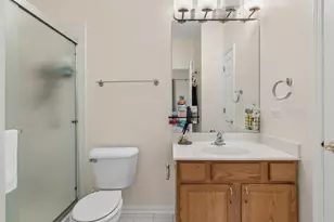 272 Prairie View Ln, Wheeling, IL 60090 - Photo 16