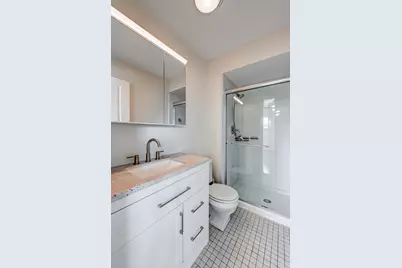 1651 W Goldengate Drive, Addison, IL 60101 - Photo 16