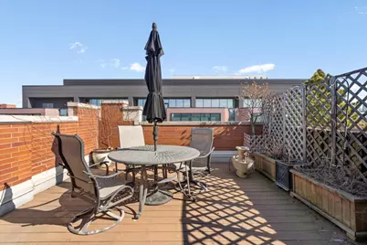 800 W Cornelia Avenue #407, Chicago, IL 60657 - Photo 32