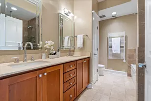 800 W Cornelia Ave, Chicago, IL 60657 - Photo 16