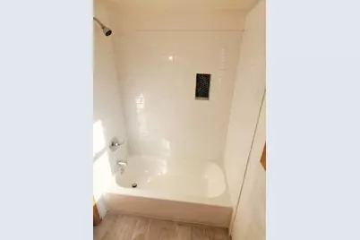 445 W 37th Street #garden, Chicago, IL 60609 - Photo 8