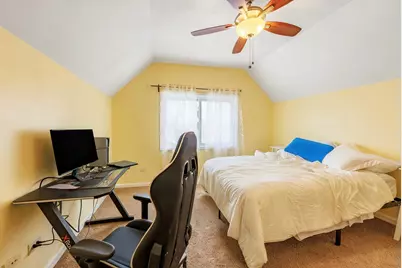 7412 S Phillips Avenue, Chicago, IL 60649 - Photo 12