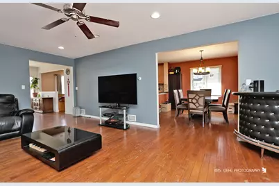 33312 N Lone Rock Road, Grayslake, IL 60030 - Photo 4