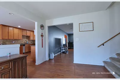 33312 N Lone Rock Road, Grayslake, IL 60030 - Photo 2