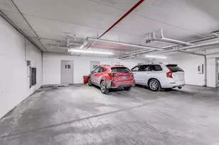 7021 W Touhy Ave, Niles, IL 60714 - Photo 22