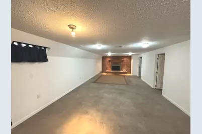 102 W Oak Lane, Lamoille, IL 61330 - Photo 20