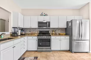 21304 W Douglas Ln, Plainfield, IL 60544 - Photo 6