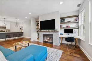 300 W Scott St, Chicago, IL 60610 - Photo 4