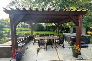 2210 Country Ct, Freeport, IL 61032 - Photo 32