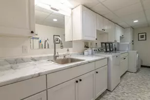 2210 Country Ct, Freeport, IL 61032 - Photo 28