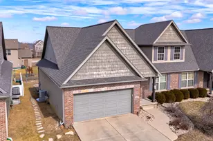 2504 Shepard Rd, Normal, IL 61761 - Photo 2