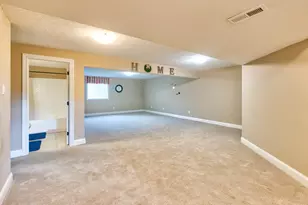 2504 Shepard Rd, Normal, IL 61761 - Photo 28