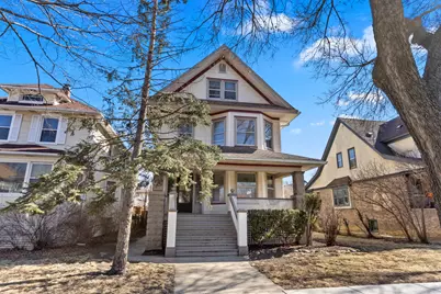 608 S Grove Avenue, Oak Park, IL 60304 - Photo 2