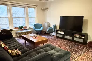 1955 W Sunnyside Ave, Chicago, IL 60640 - Photo 8