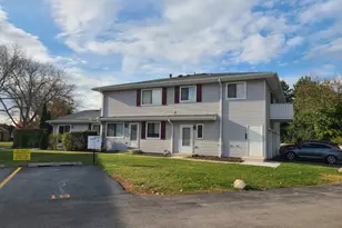 2S717 Winchester Circle, Warrenville, IL 60555 - Photo 1
