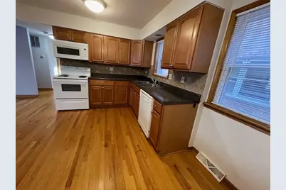 8610 W Summerdale Avenue #2S, Chicago, IL 60656 - Photo 8