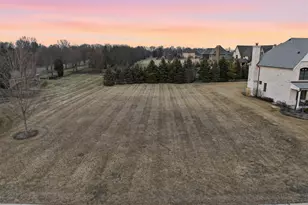 5N285 Prairie Lakes Blvd, Saint Charles, IL 60175 - Photo 1