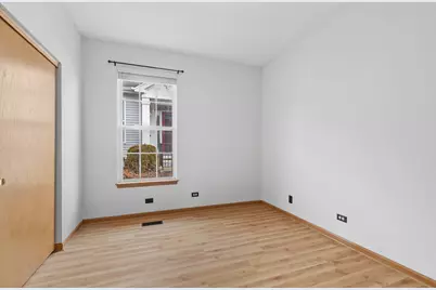 45 W Vandermeer Drive, Antioch, IL 60002 - Photo 12