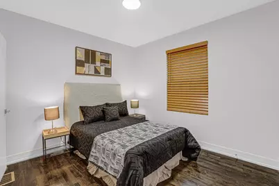 812 S Kilbourn Avenue, Chicago, IL 60624 - Photo 10