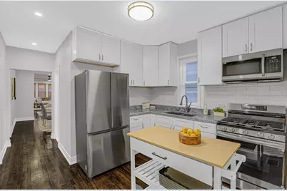 812 S Kilbourn Avenue, Chicago, IL 60624 - Photo 2