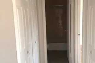 5730 N Sheridan Rd, Chicago, IL 60660 - Photo 8