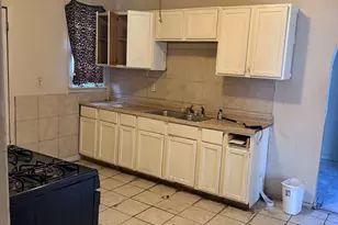 11715 S Wentworth Ave, Chicago, IL 60628 - Photo 4