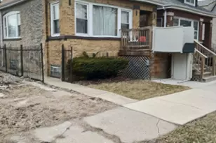 6942 S Bell Ave, Chicago, IL 60636 - Photo 2