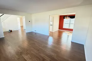 630 Cobblestone Ln, Buffalo Grove, IL 60089 - Photo 8