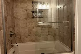 630 Cobblestone Ln, Buffalo Grove, IL 60089 - Photo 32