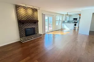 630 Cobblestone Ln, Buffalo Grove, IL 60089 - Photo 16