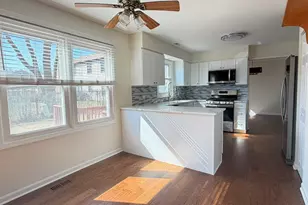 630 Cobblestone Ln, Buffalo Grove, IL 60089 - Photo 14