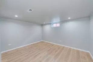 8837 Oketo Ave, Morton Grove, IL 60053 - Photo 20